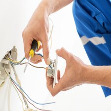 Instalatia electrica din casa si siguranta celor mici